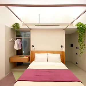 https://zahara.taorminaitalyhotels.com