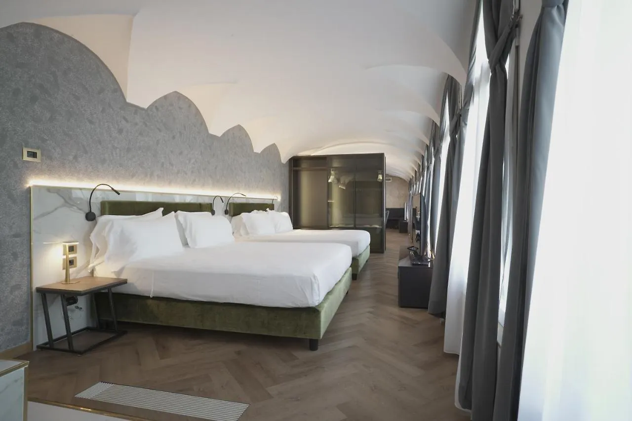 Palazzo Santo Spirito Hotel Bergamo 4*,  Italy